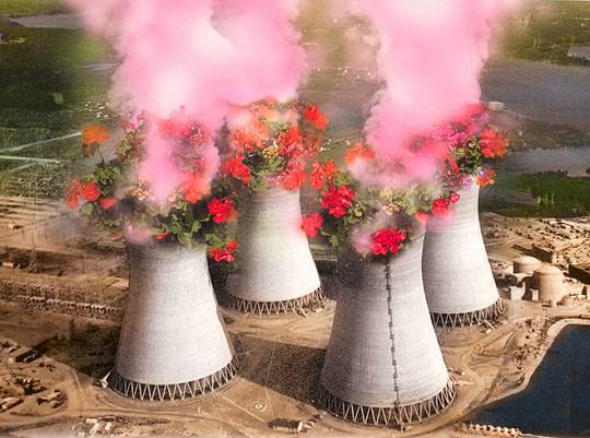 &laquo;Il n'y a pas de catastrophe nucl&eacute;aire au Japon.&raquo; Claude All&egrave;gre
