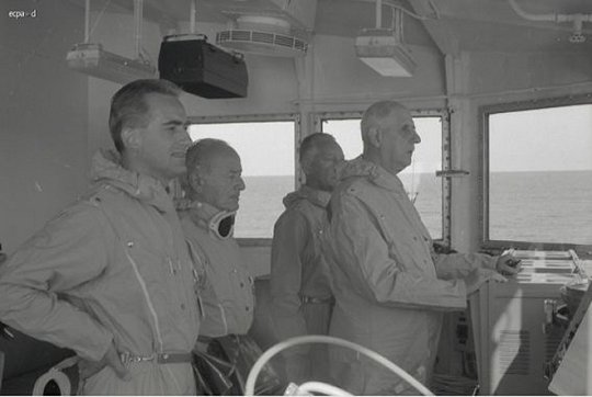 Alain Peyrefitte, Pierre Billotte, Pierre Messmer, Charles de Gaulle. Troisième bombe nucléaire française, septembre 1966.